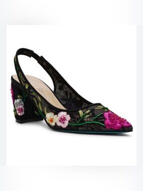 Betsey Johnson Women's Size 7.5M Lira Slingback Heels Black Floral Embroidered